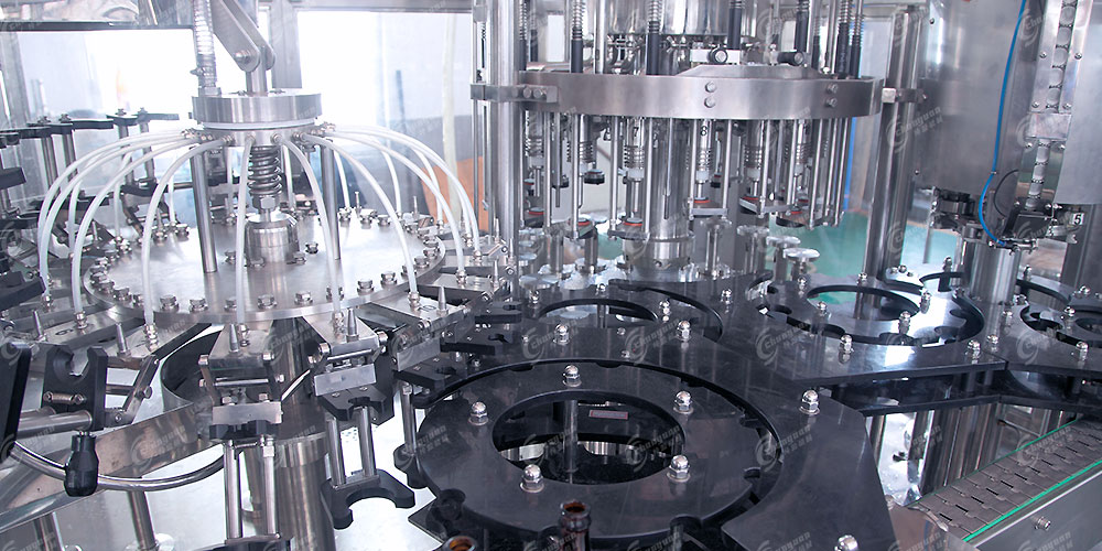 三合一玻璃瓶啤酒灌装机-5